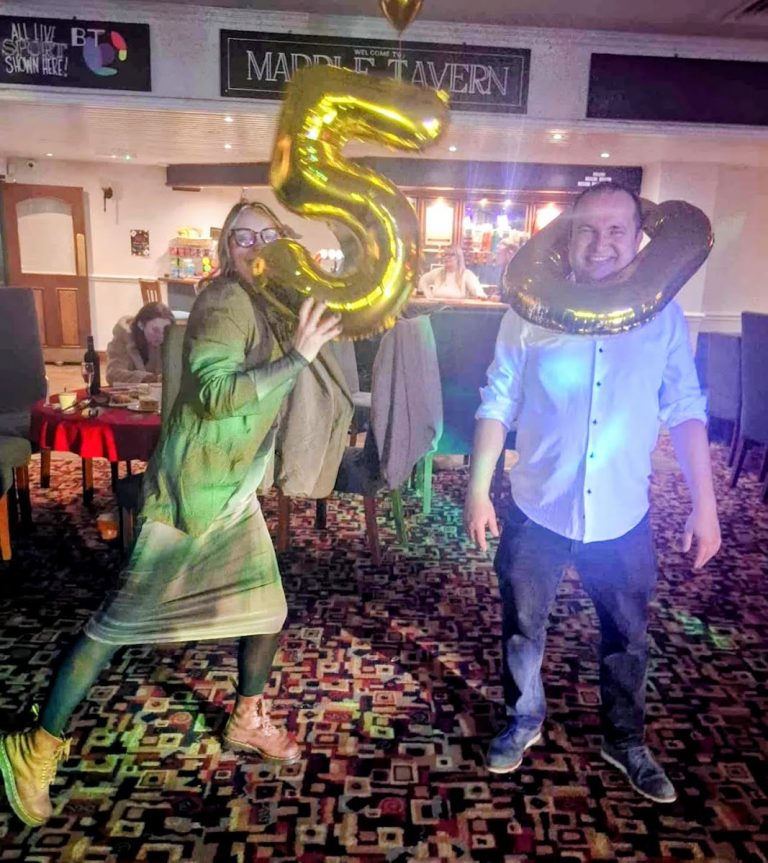 DJ Miłosz na Imprezie urodzinowej u Przemka w Marple pod Stockport